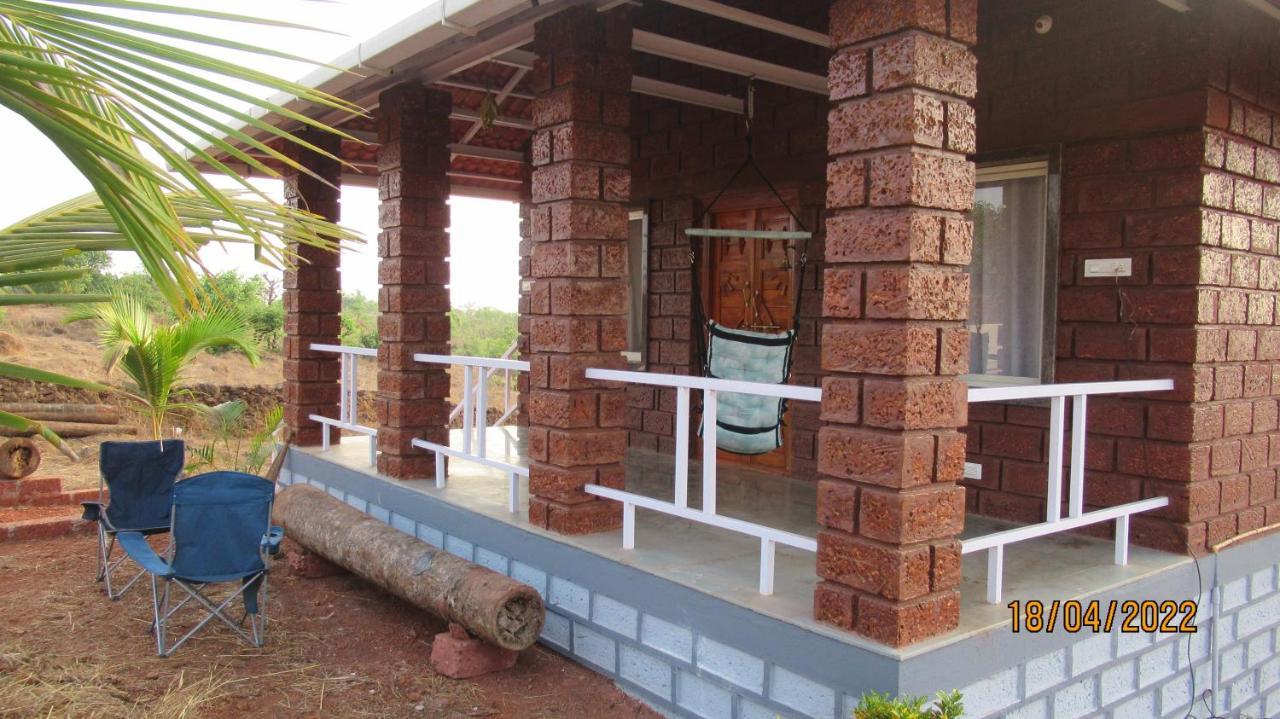 Mars Jungle Adventure Stud Farm With Private Jacuzzi Villa Narsinge Exterior photo